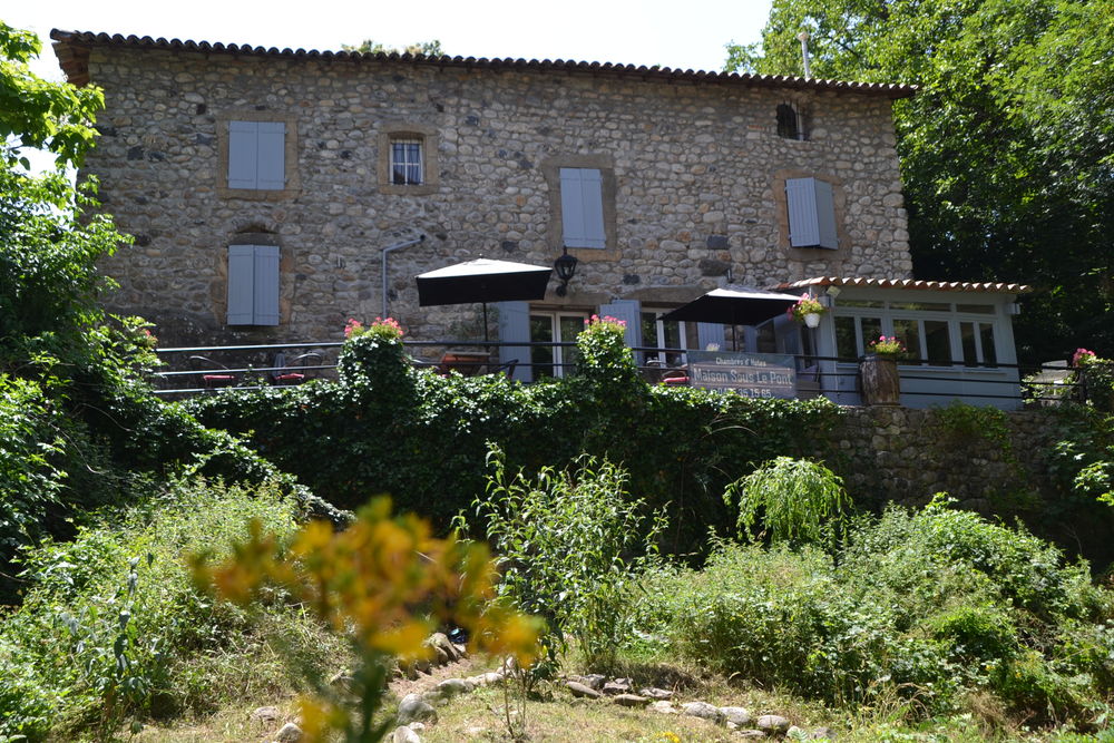 . Maison ou Chambre d' hotes en Ardeche, très connu