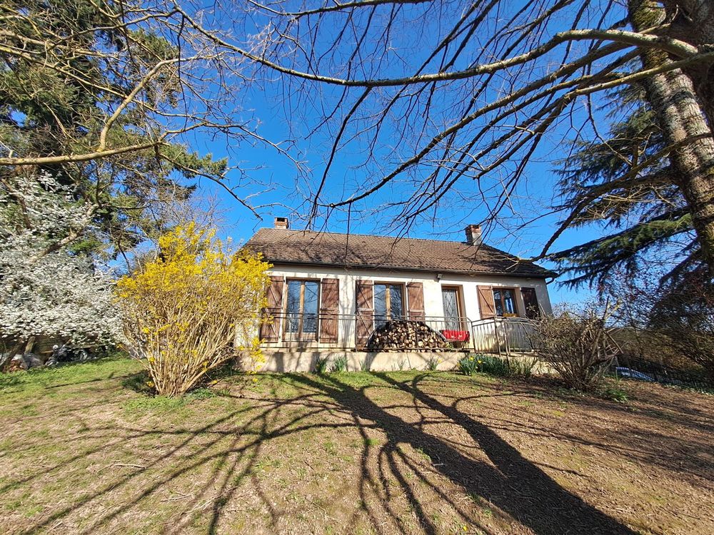 Maison individuelle 160 m² sur terrain clos de 2045 m²