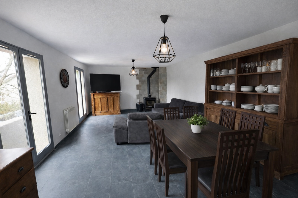 Maison individuelle 160 m² sur terrain clos de 2045 m²