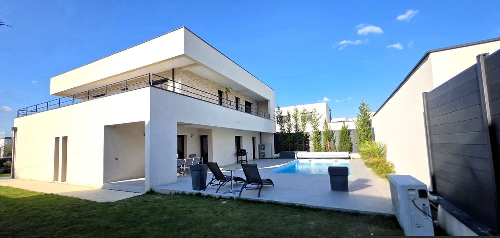 Maison d'architecte 2022 178 m² - Piscine - 5 chambres