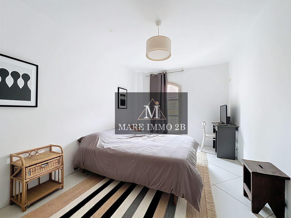 Bel appartement de type T3 en centre ville de Calvi