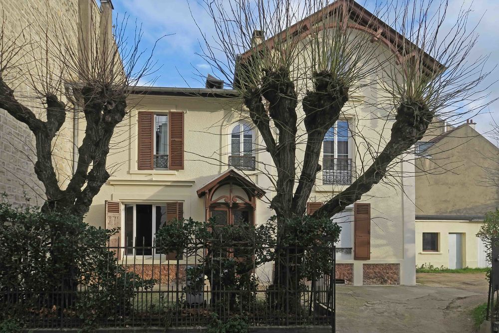 Grand studio à 50m de la gare de Maisons Laffitte