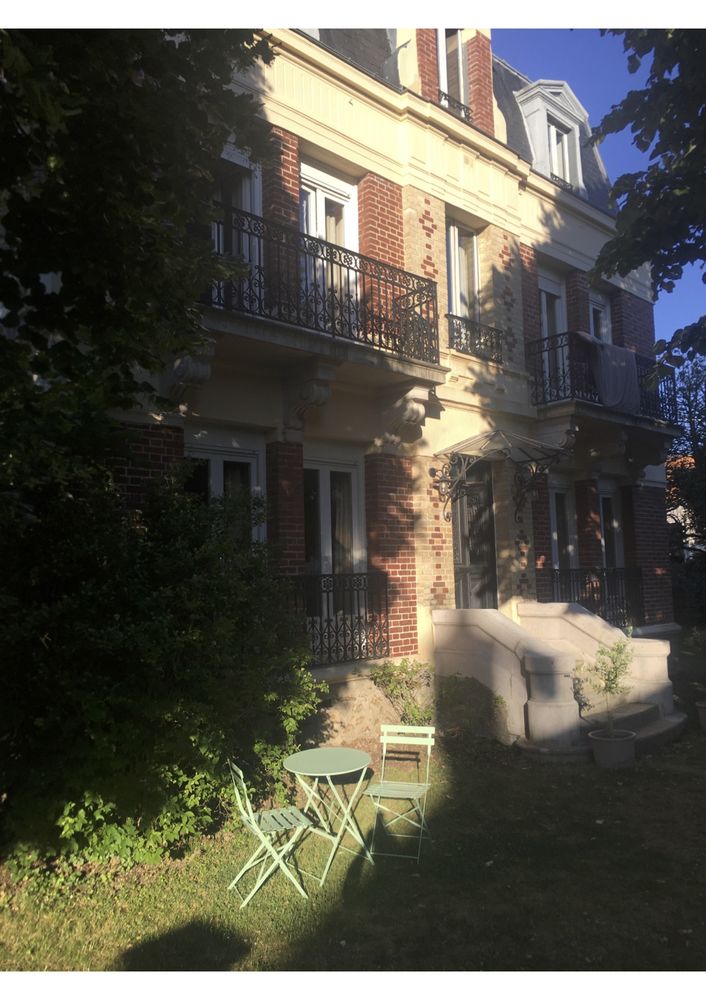 Maison de style Mansart à 10 minutes de Rambouilet