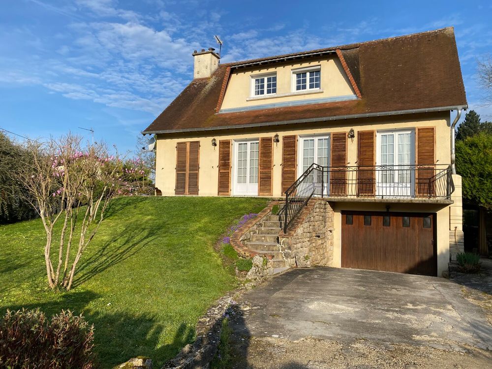 Maison 6 pièces ? 151 m² avec piscine ? Terrain 1100 m² ?