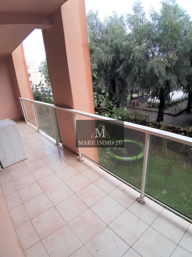 2 Pièces avec terrasse :