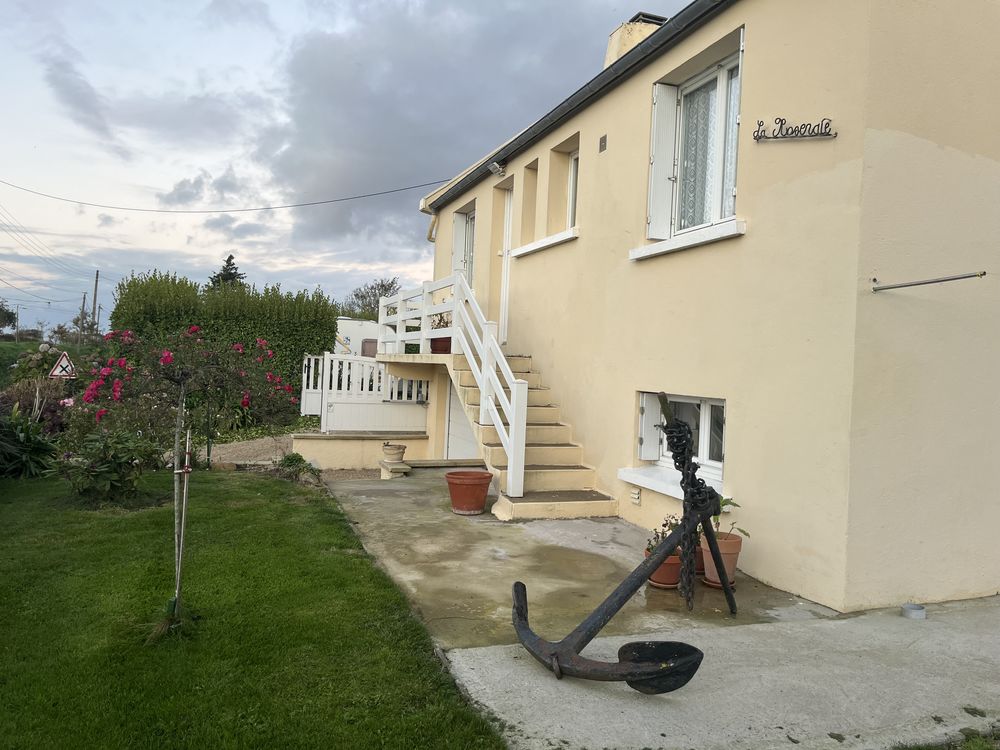 Villa située à 2 km de la mer , superbe vue