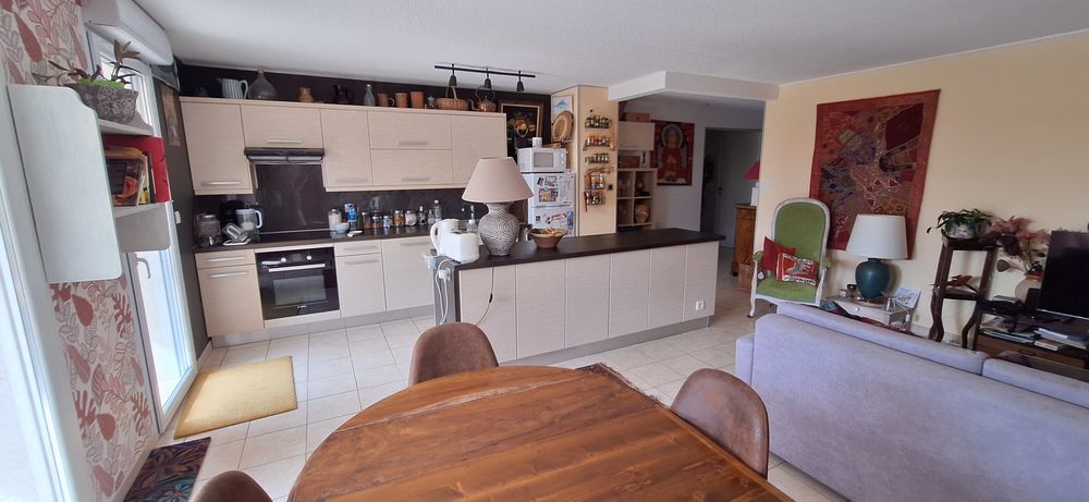 T3 2 chambres en rez de jardin avec joli jardin