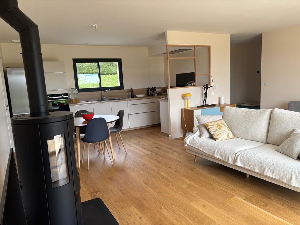 Maison neuve 2024, plain-pied, vue dominante, DPE AA
