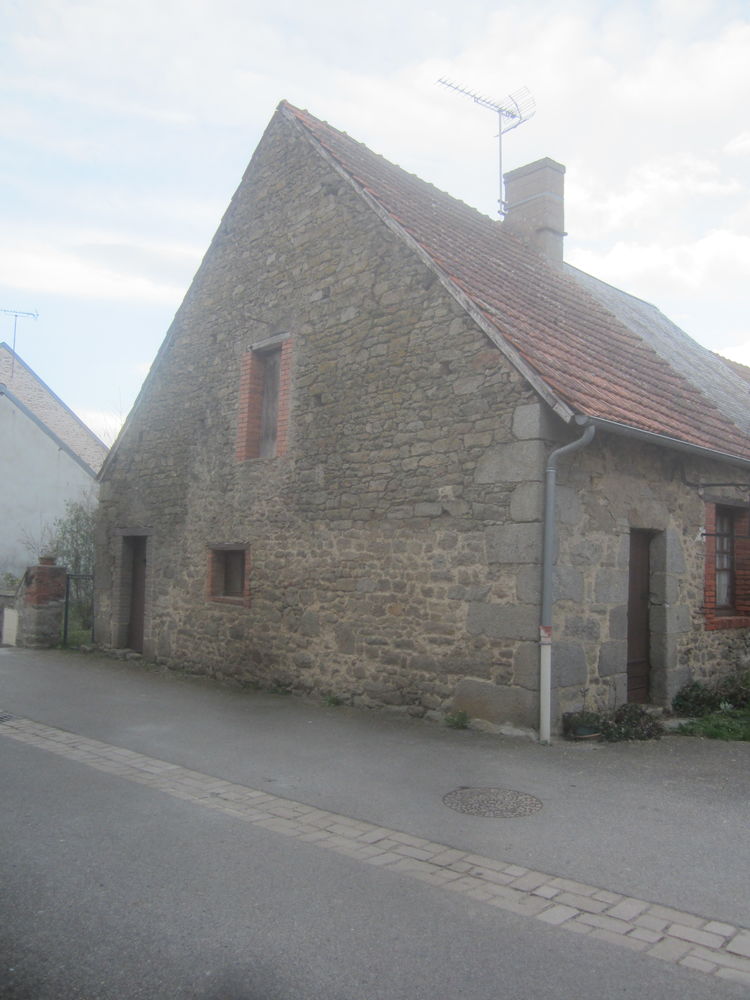 Trois maisons avec potentiel de 250 m² habitables