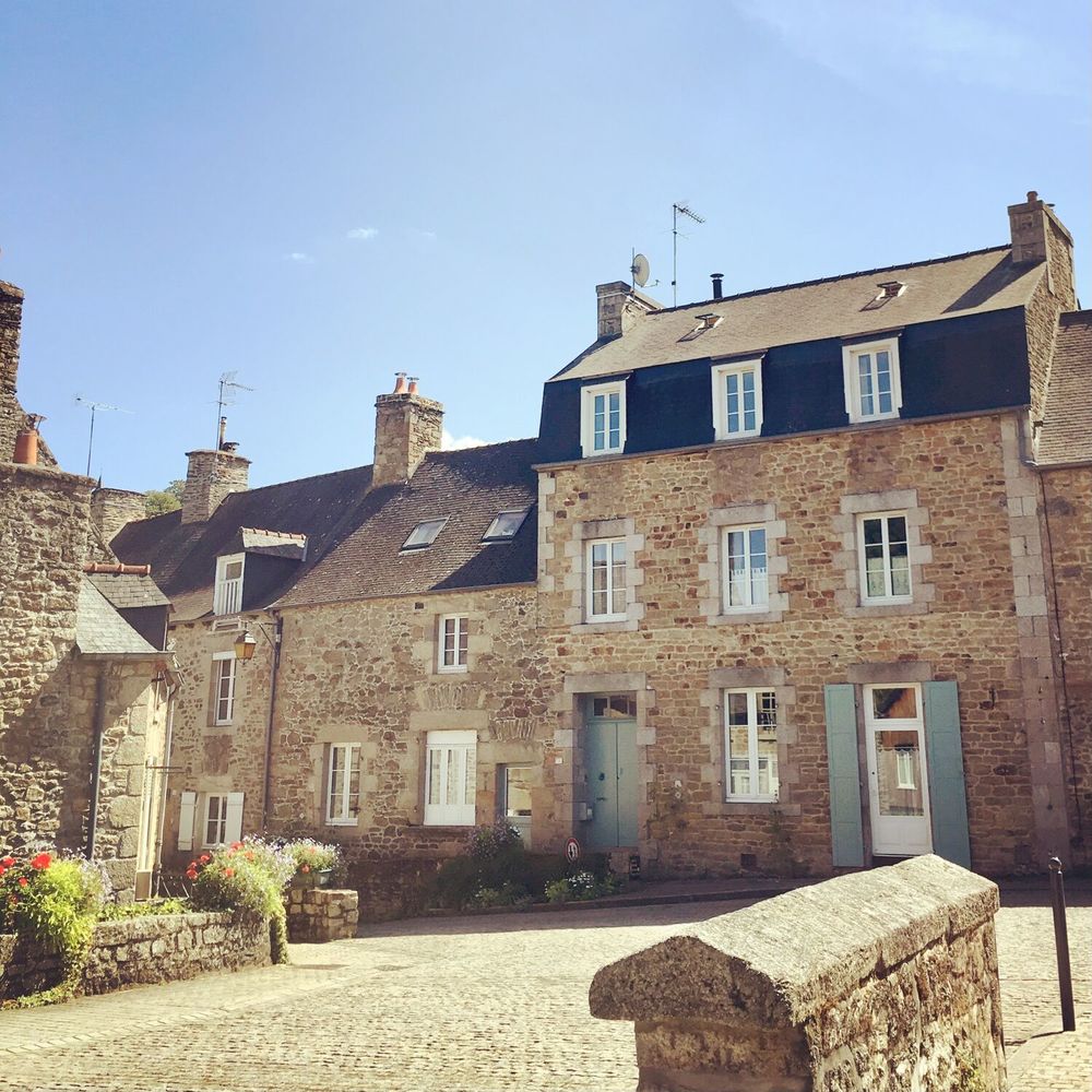 Petit paradis au coeur du quartier recherché de Léhon, Dinan