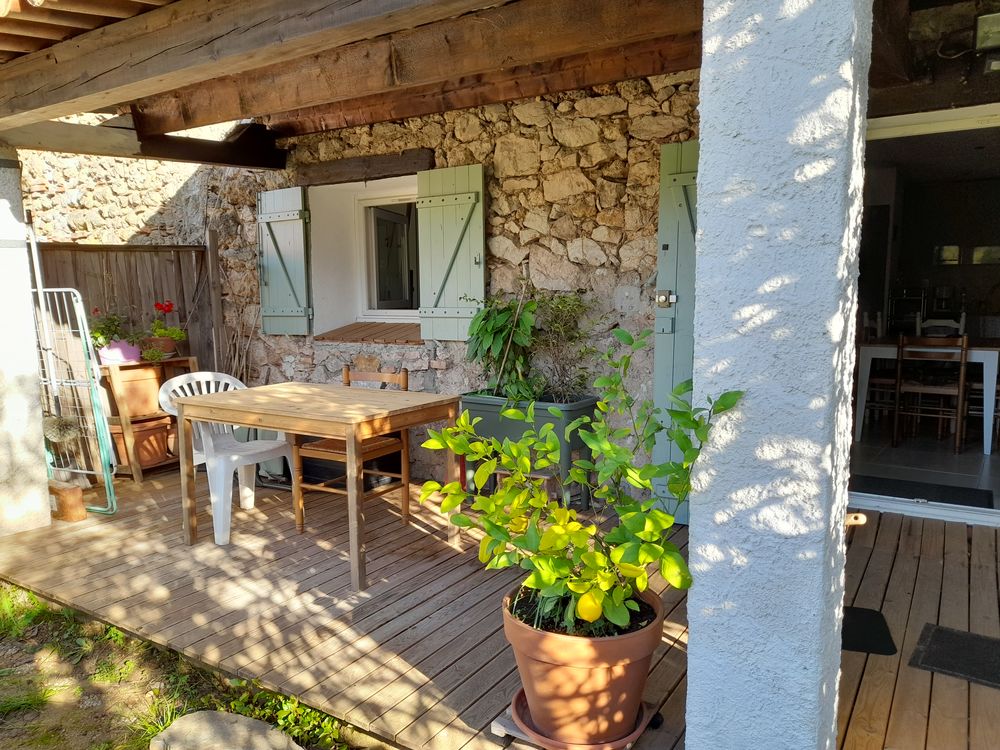 appartement RdCh avec jardin