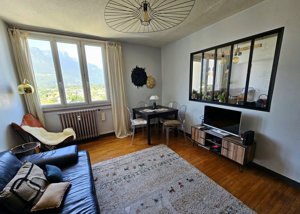 T2 lumineux - Dernier étage avec ascenseur - Vue panoramique