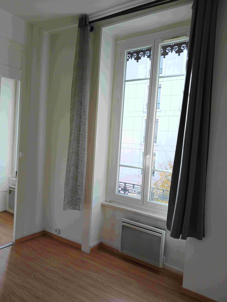 Bel F2 refait neuf cuisine équipée, 46m², Part Dieu Villette