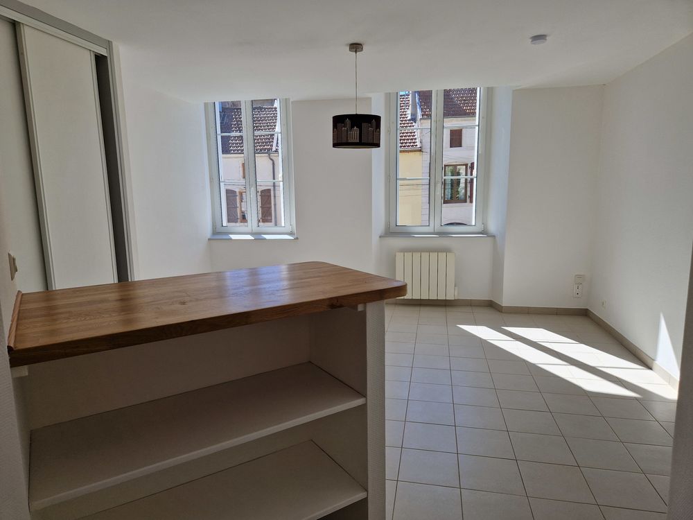 F2 LUMINEUX NEUFCHATEAU VOSGES