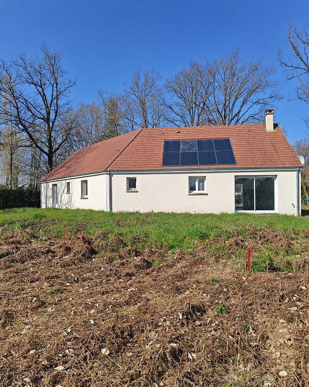 3km Ferrieres en gâtinais, Maison récente 140 m2 sur 2600m2