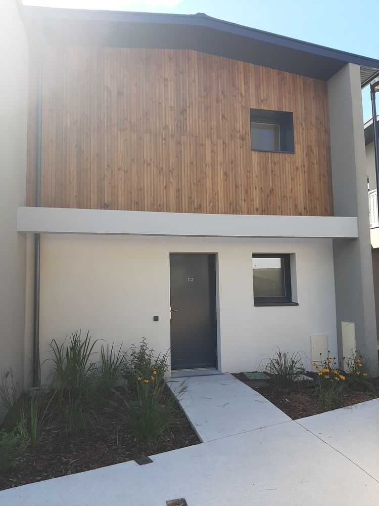 Maison 68 M2 R+1 Coeur de ville , proche commerces LA TESTE