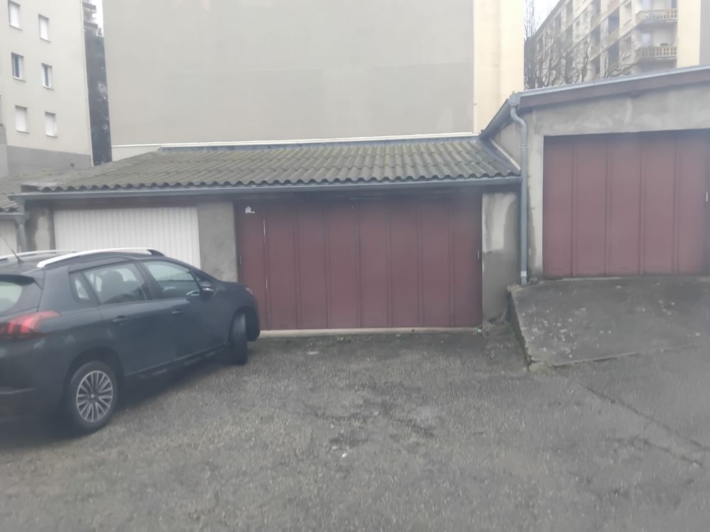 Appartement de type T2 situé cours Fauriel