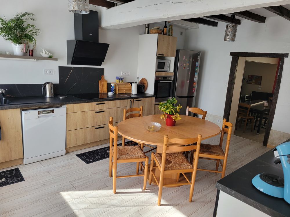 Charmante maison de village mitoyenne 160m² sur Loyes !