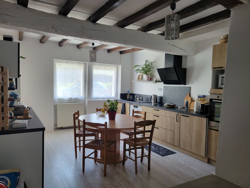 Charmante maison de village mitoyenne 160m² sur Loyes !