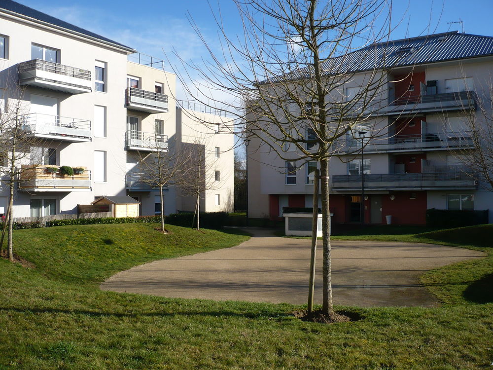 Appartement récent F3 67m2 proche centre ville Melun