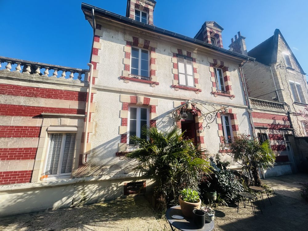 Maison à cinq minutes à pied de la mer à Ouistreham