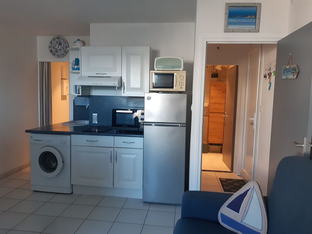 STUDIO MEUBLE 27.79 M2