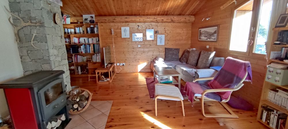 Maison + gite en rez de jardin à Aussois 73500