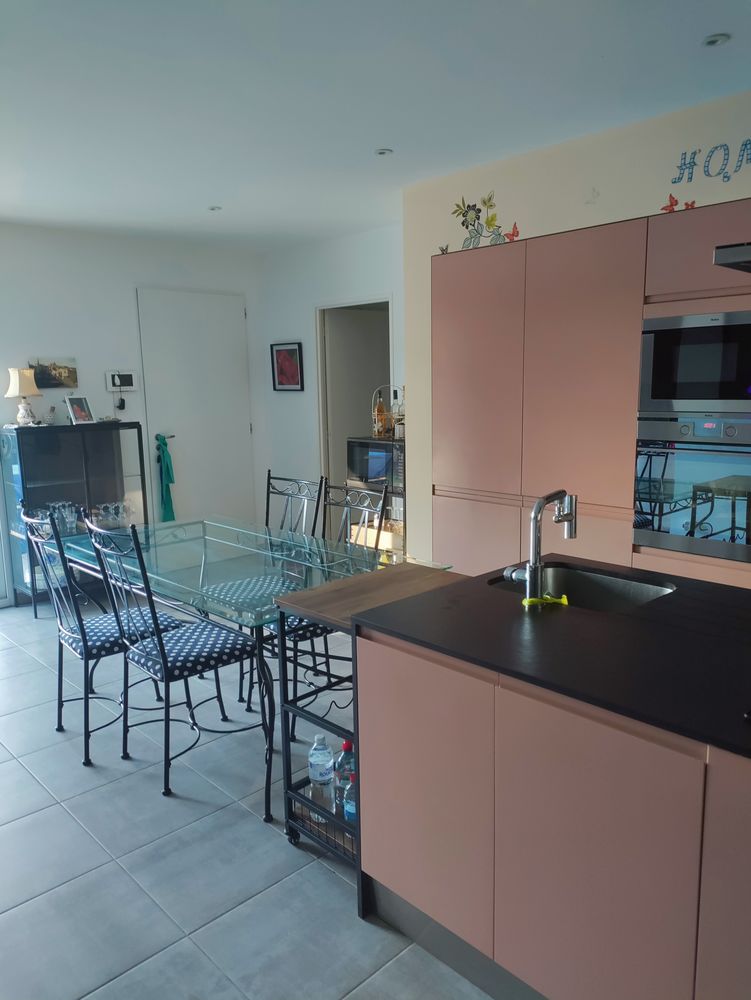MAISON CONTEMPORAINE 120 M2 A TOIT PLAT SS GRTIE DECENNALE