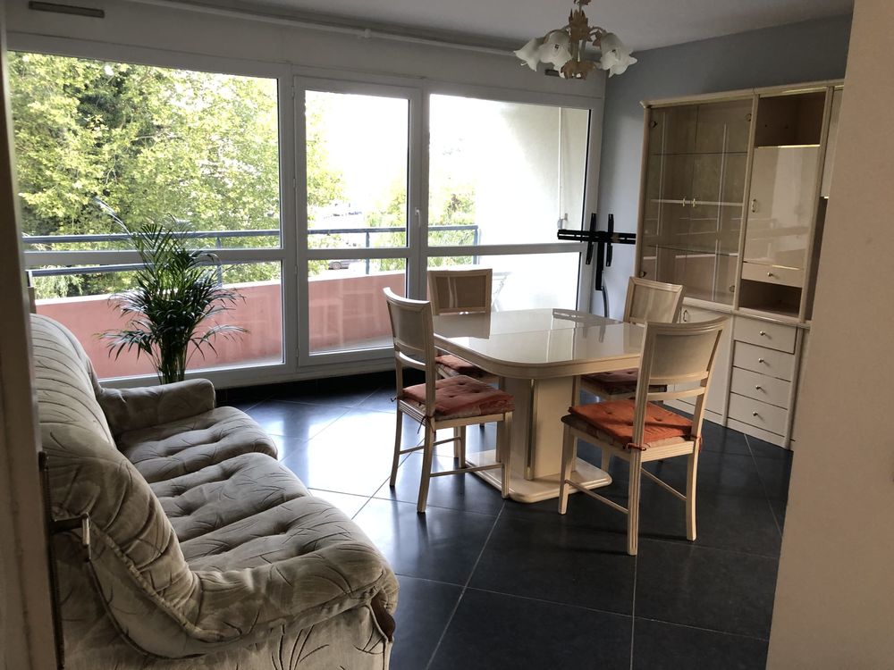 APPARTEMENT MEUBLE LE MEE S/S