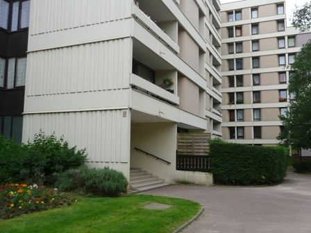 Appartement à ELANCOURT Beau 3 pièces de 66m²