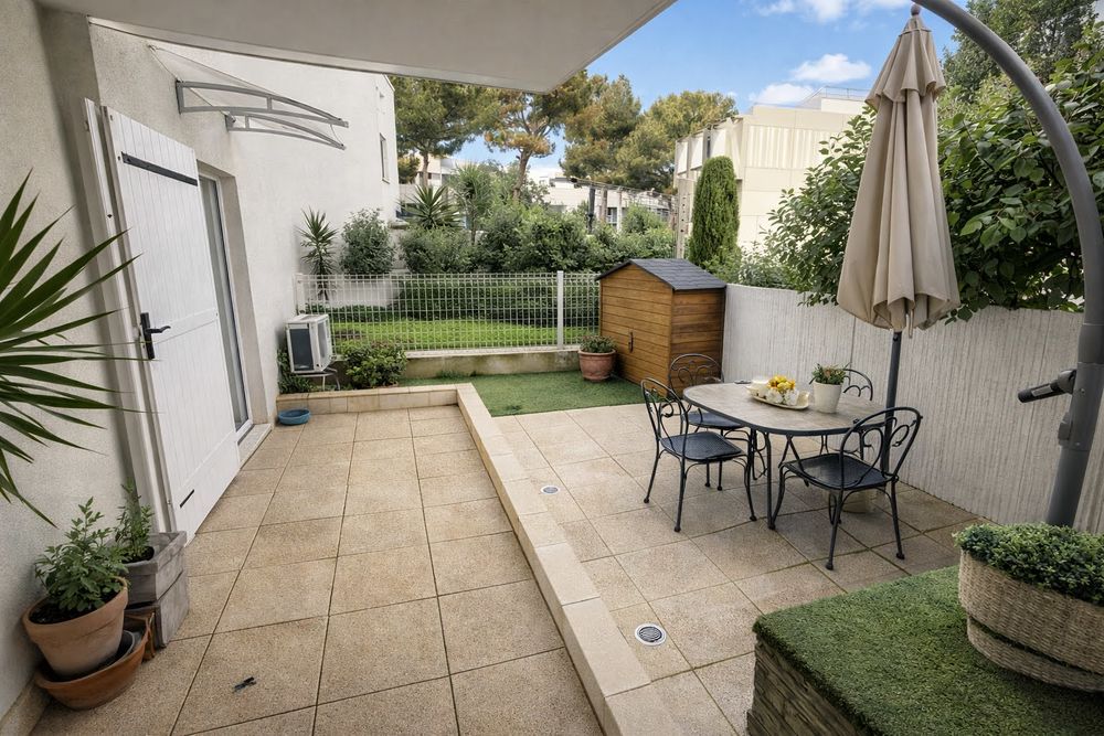 T2 avec terrasse et jardin vendu meublé