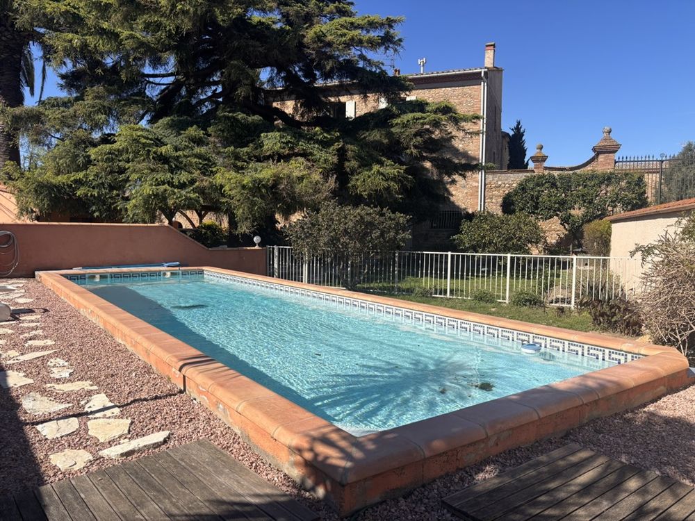 Maison de caractère - mas à 10 mn de Perpignan - 280 m²