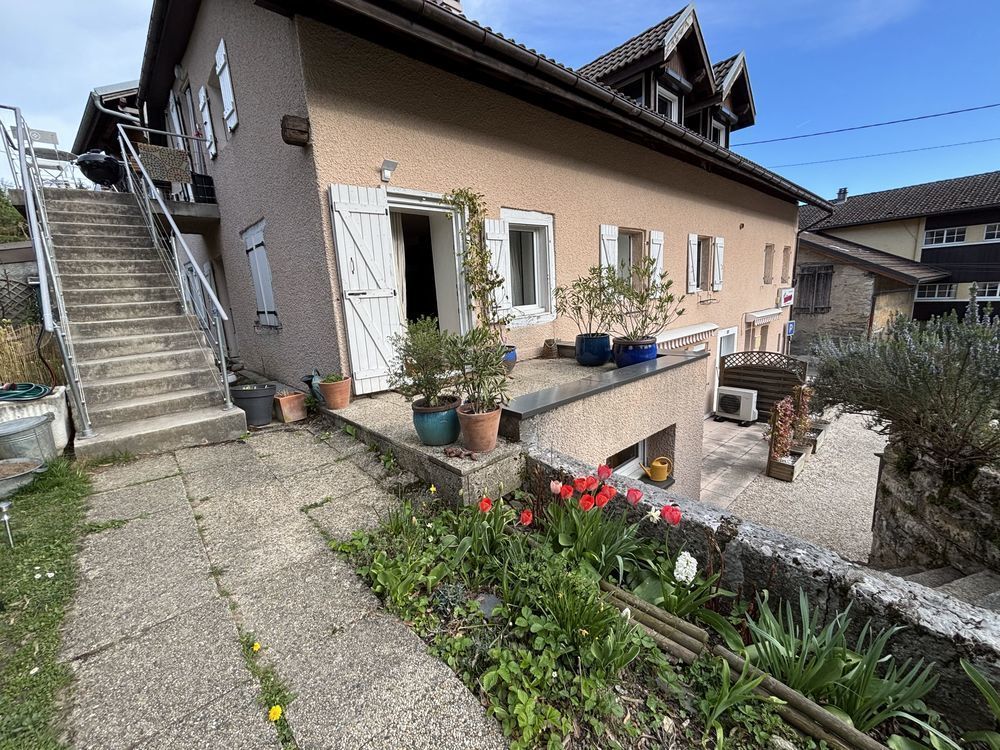 Mornex appartement F4 au calme