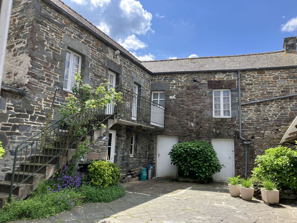 Maison centre Gouarec