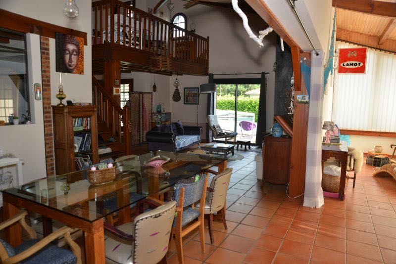 maison Landaise entièrement rénovée avec piscine