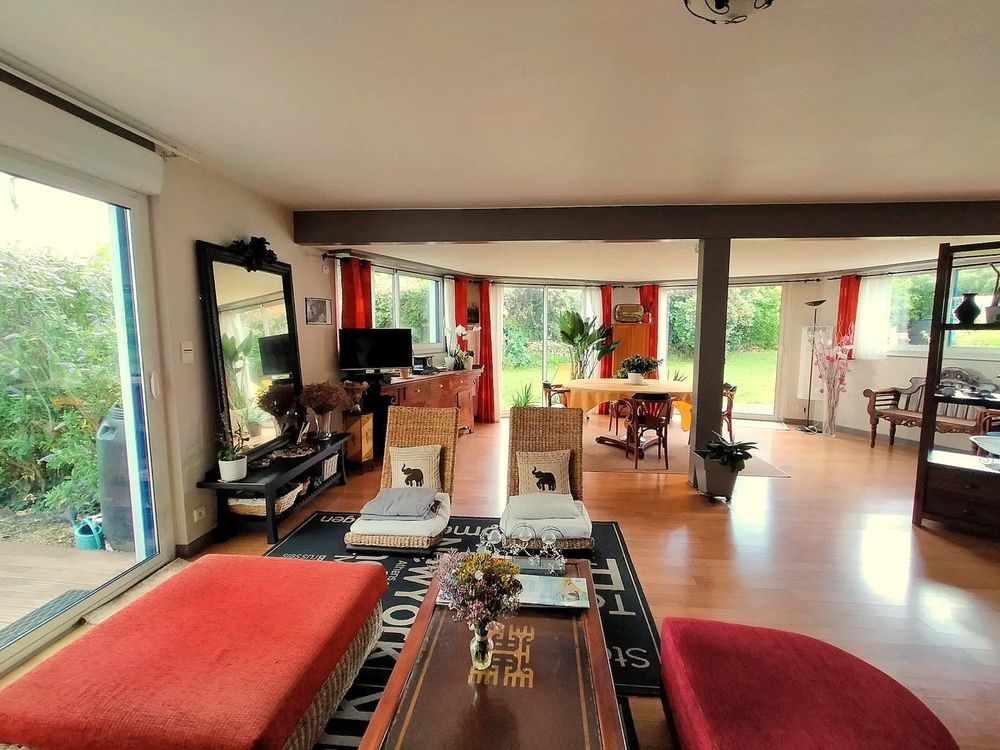 Maison contemporaine vue mer