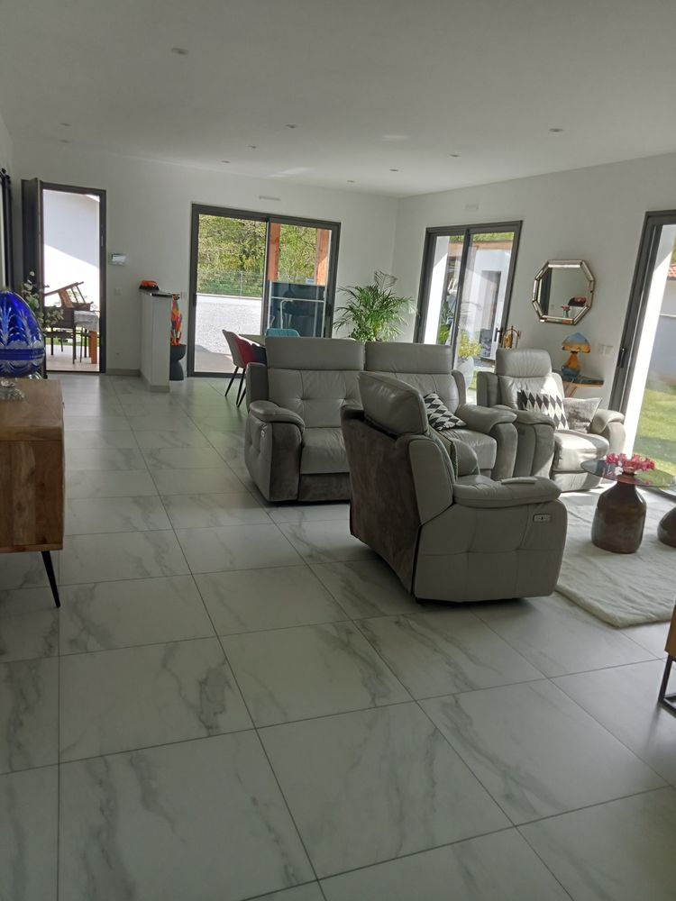 Maison 218 M2. Les landes.