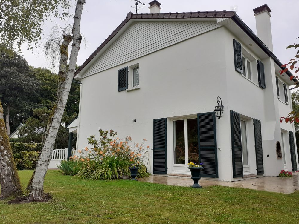 Pavillon 129 m2, 4 chambres, 2 sdb, 3wc, terrain 431 m2 Sud,