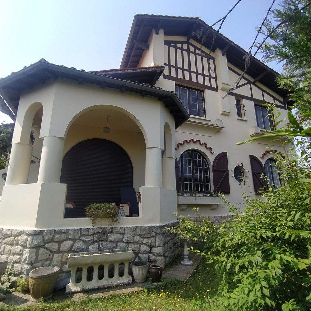 Unique maison basco béarnaise 1940 à 15 minutes de Bordeaux