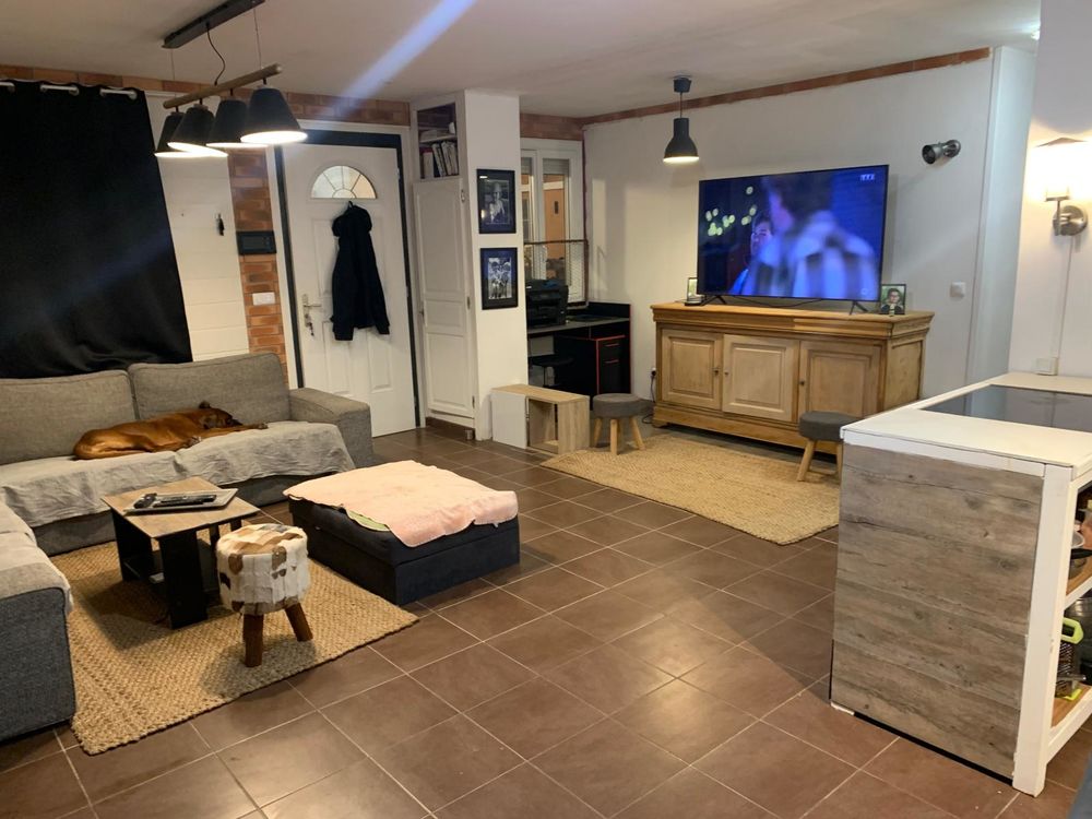Maison individuelle 88 m² sur terrain arboré de 759 m²