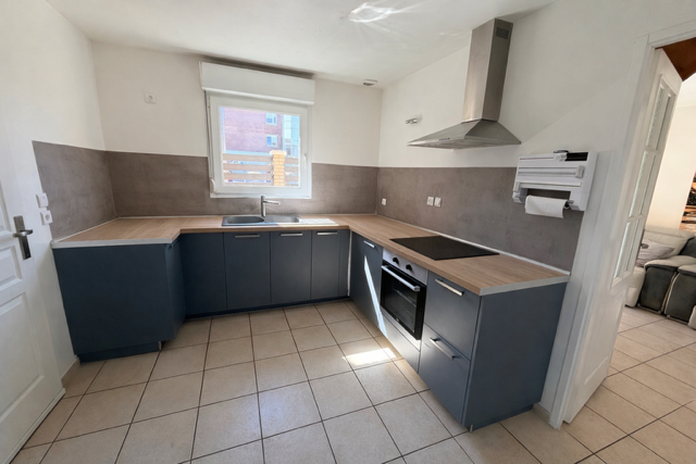 Maison 4 pièces 92 m² ? 2 chambres ? garage ? terrasse ? Den