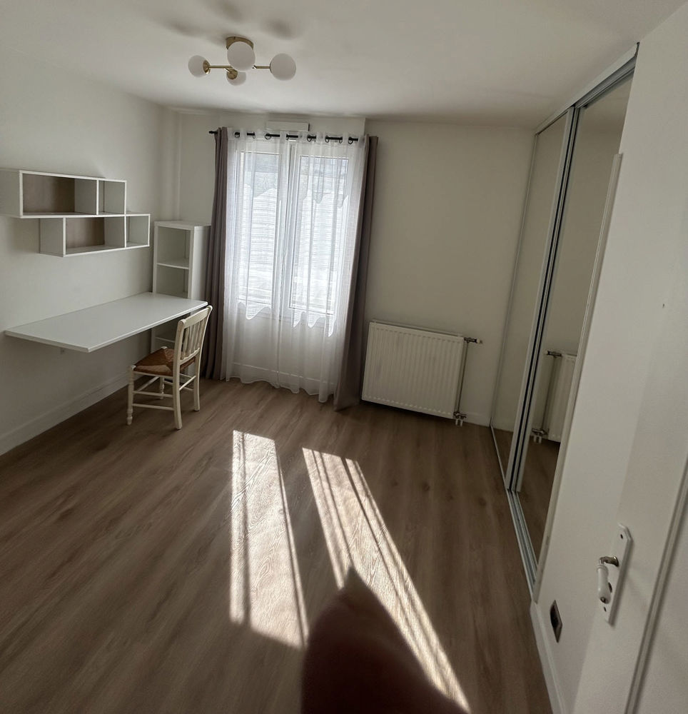 Appartement 3 pièces 72 m² Sèvres -1850€