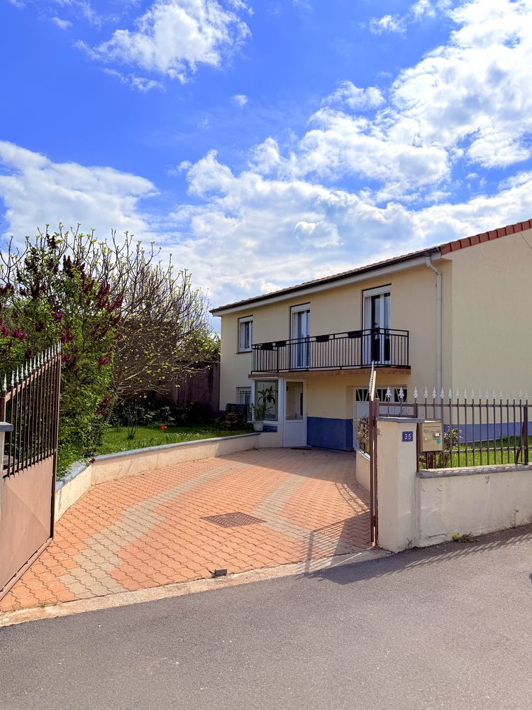 Maison 5 pièces d'une superficie de 114 m²