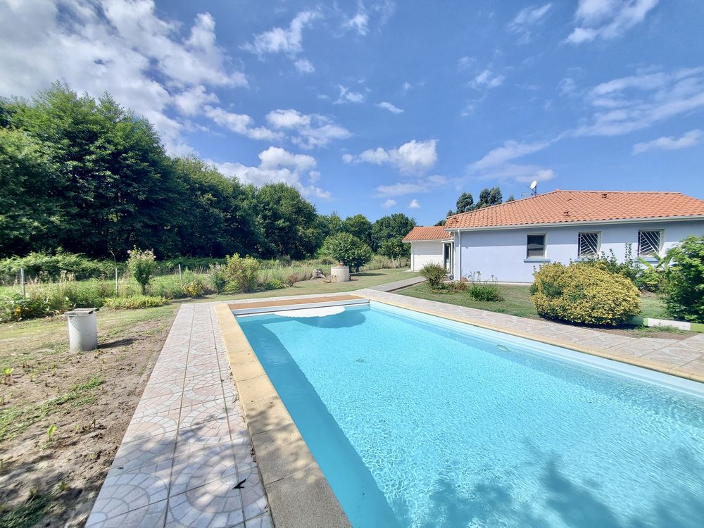 Très belle propriété située à Léon