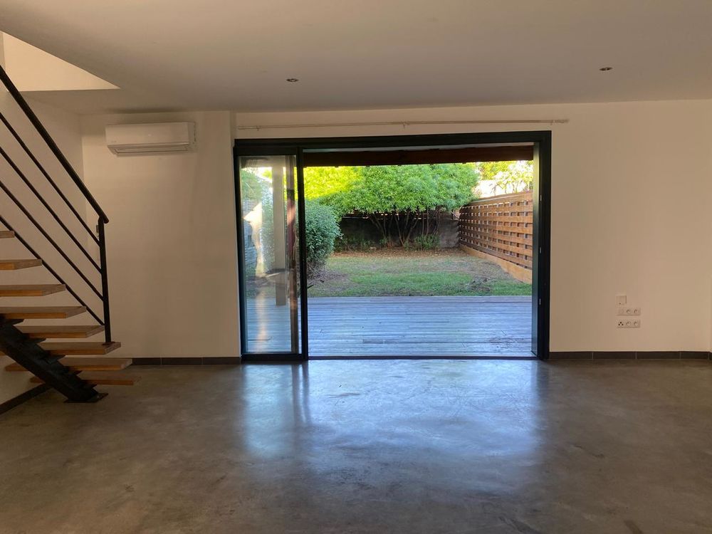 Maison T4 jumelée avec jardin et terrasse impasse calme
