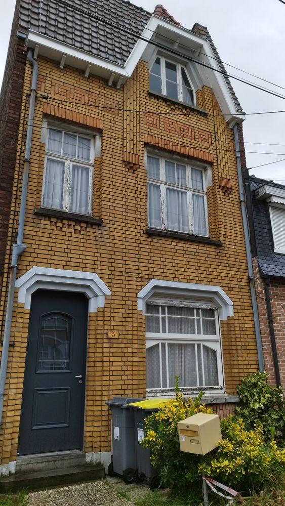 Maison de caractère avec jardin - Travaux à prévoir