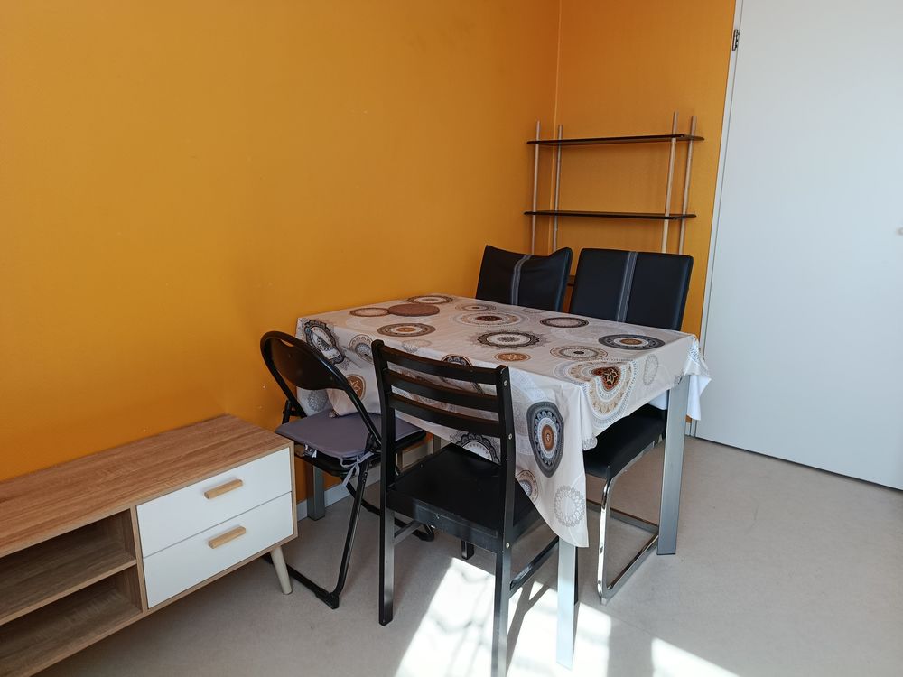 studio à POITIERS