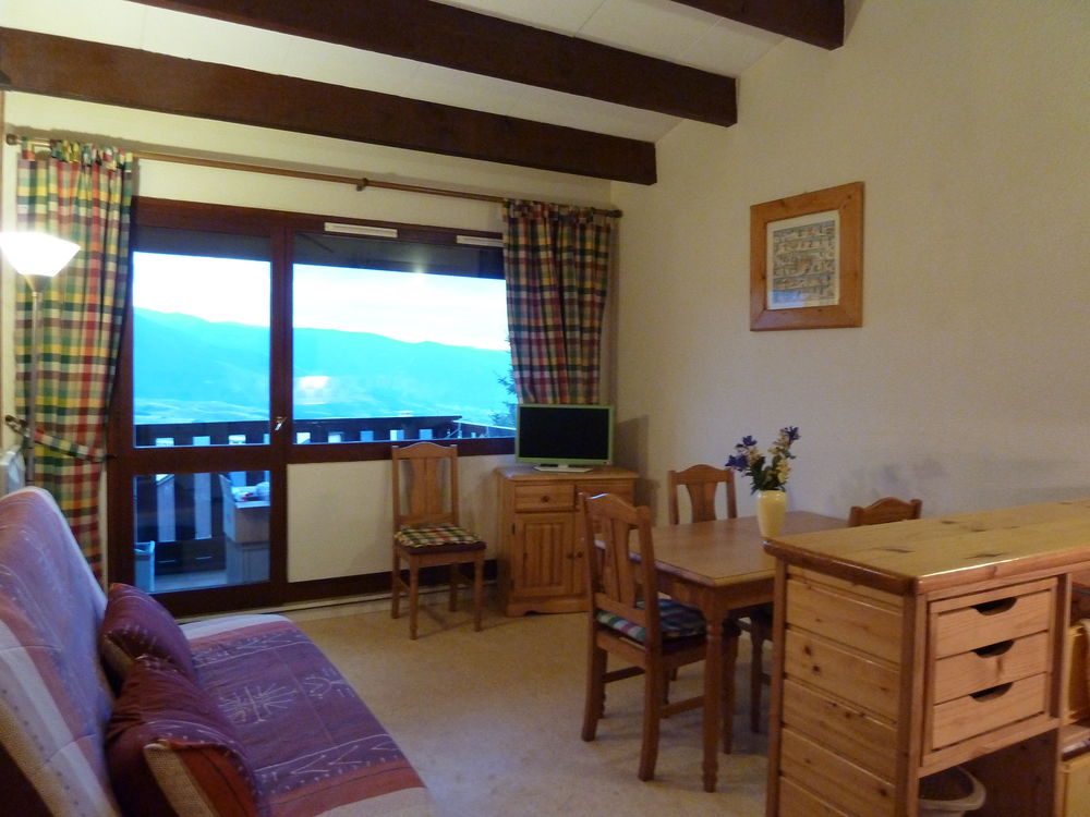 APPARTEMENT AVEC VUE PANORAMIQUE POUR 6 PERSONNES