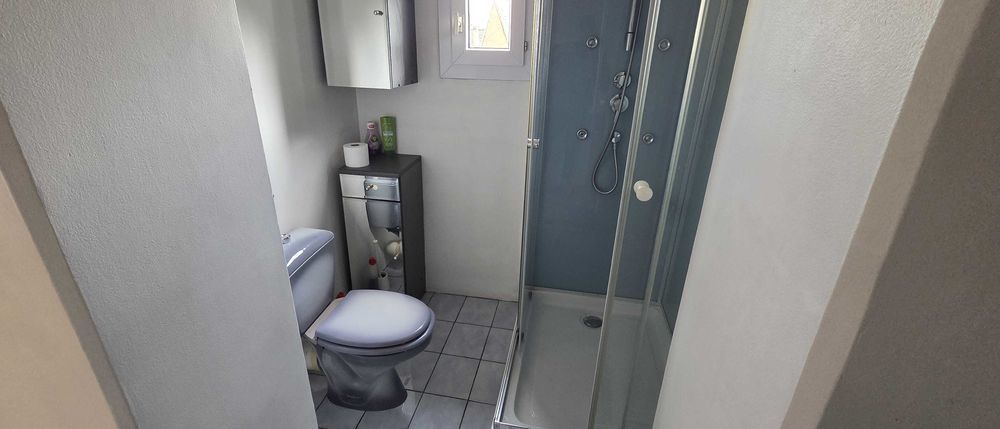 Ensemble Immobilier à Fort Potentiel : Maison 6 Chambres + Dépendance Aménageable