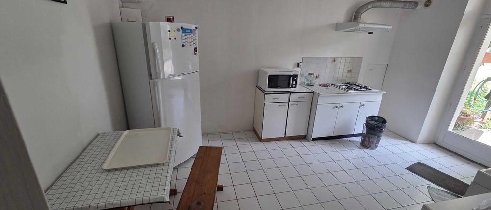 Ensemble Immobilier à Fort Potentiel : Maison 6 Chambres + Dépendance Aménageable